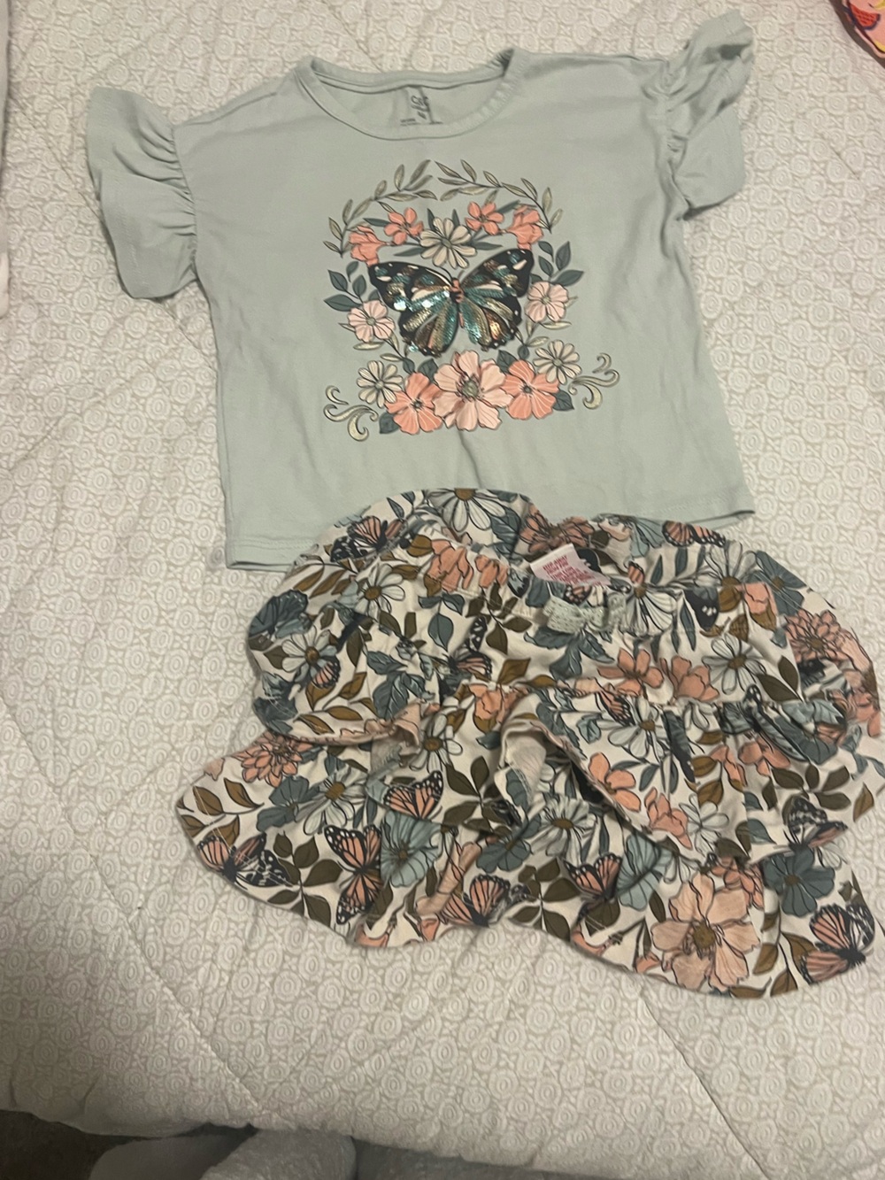 C&C California Girls Light Sage Butterfly Floral Skort Set